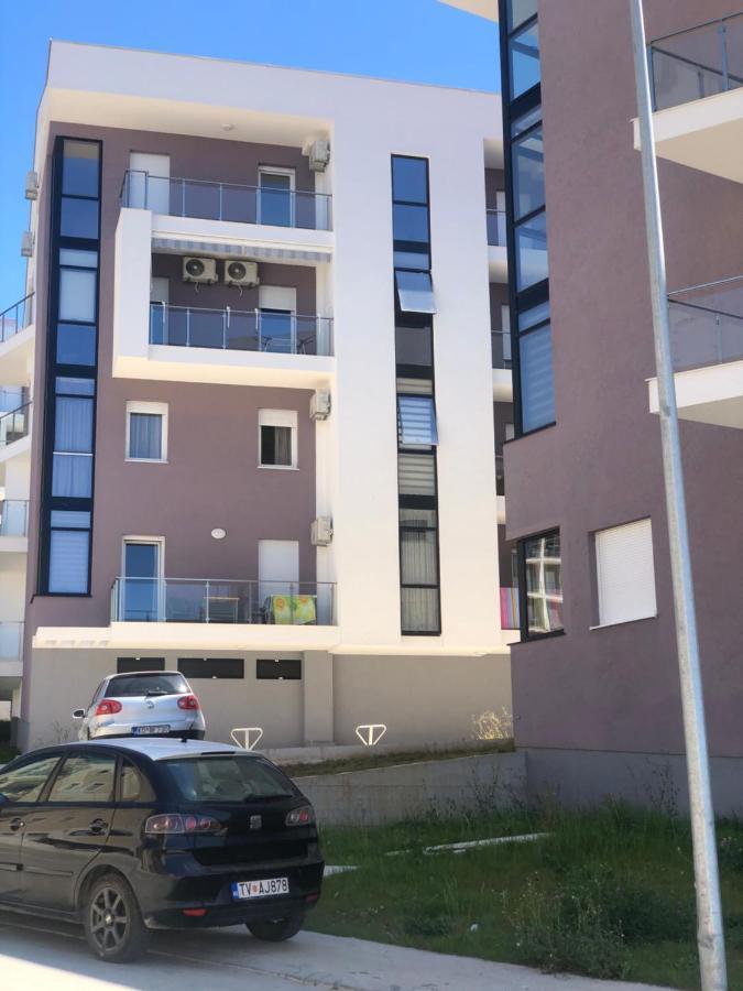 Matea Lejlighed Tivat Eksteriør billede